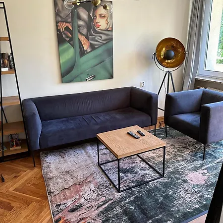 Cosy With Amazing View